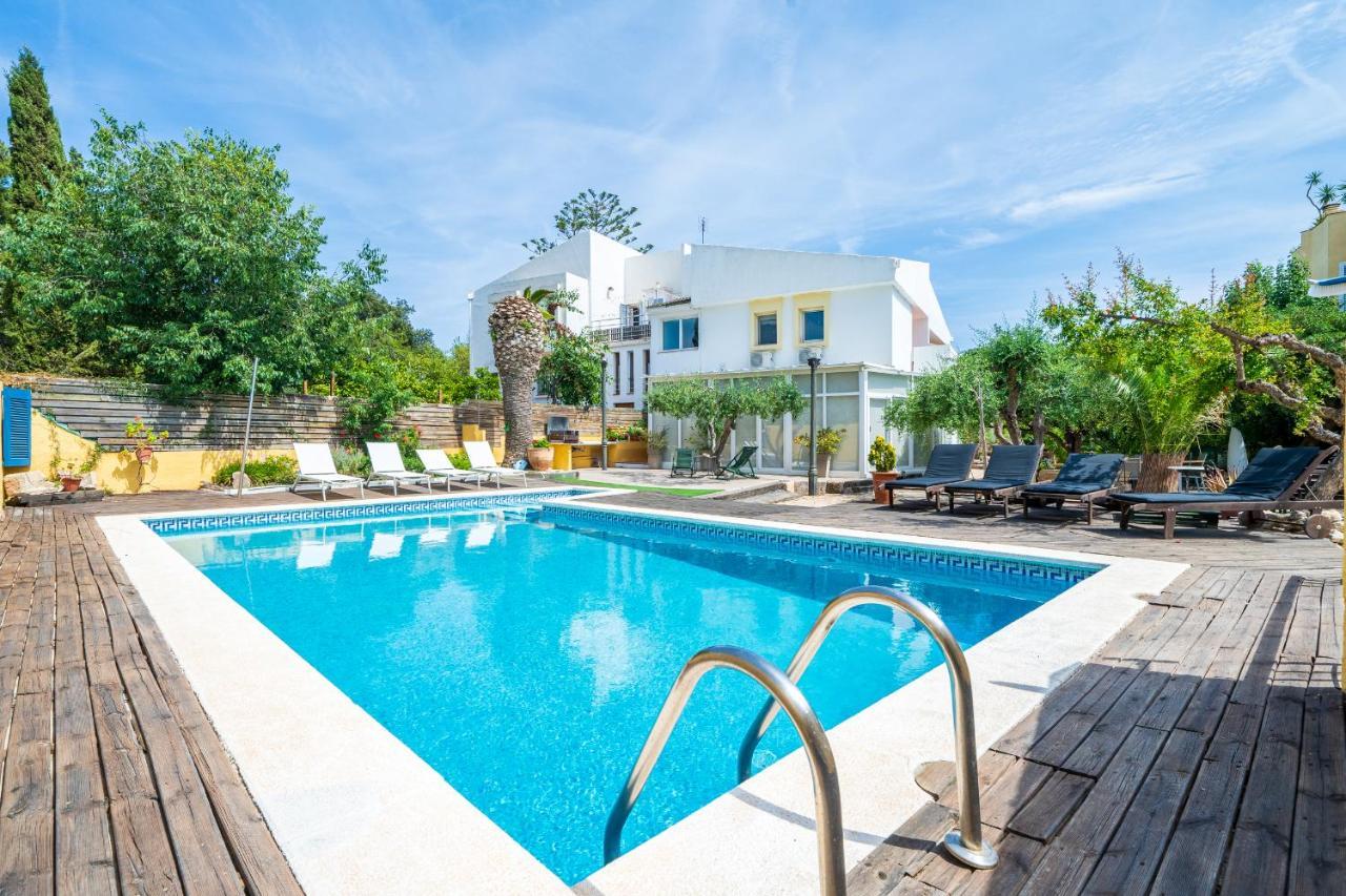 Hauzify I Del Castell Villa *